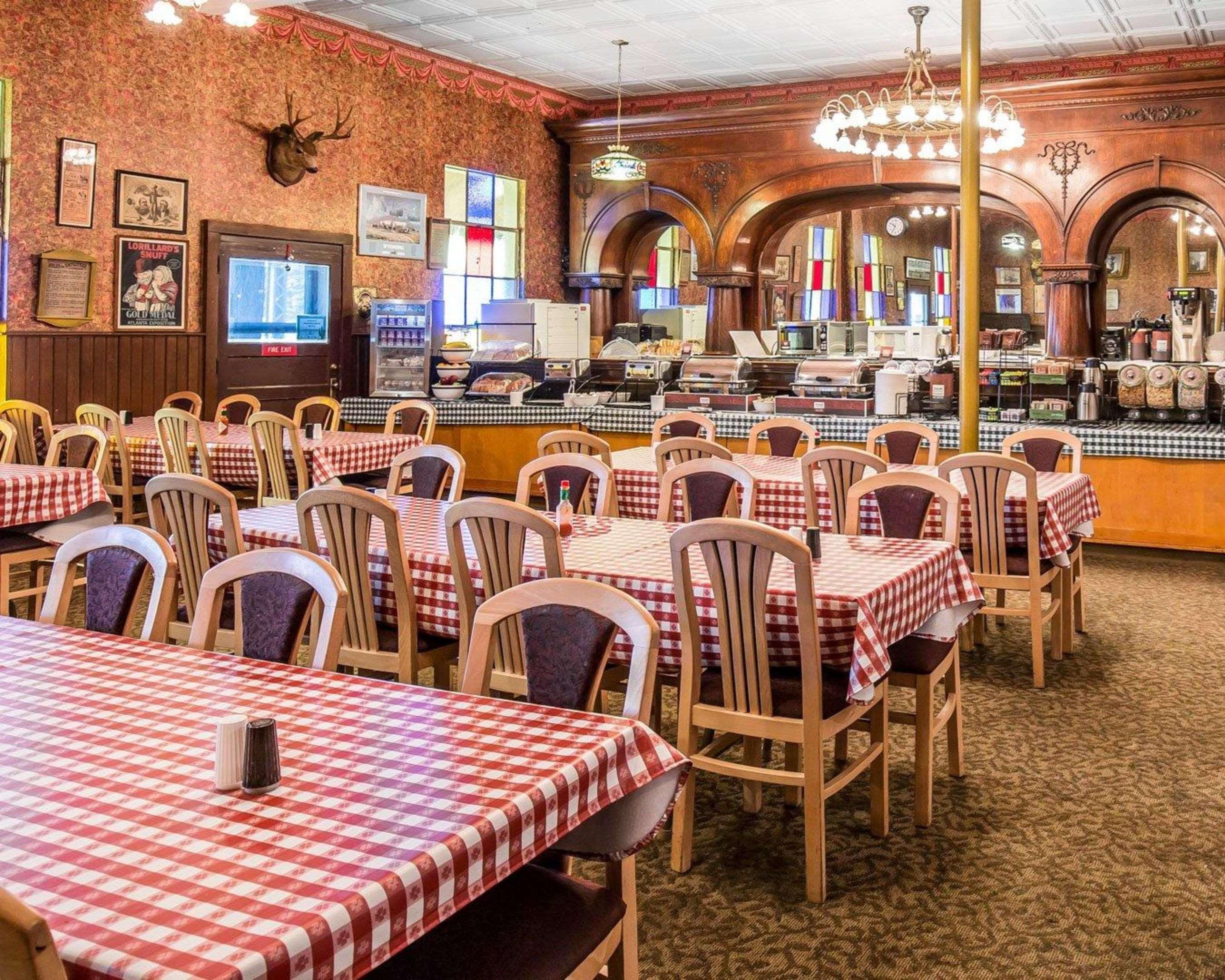 Comfort Inn at Buffalo Bill Village Resort Cody Esterno foto