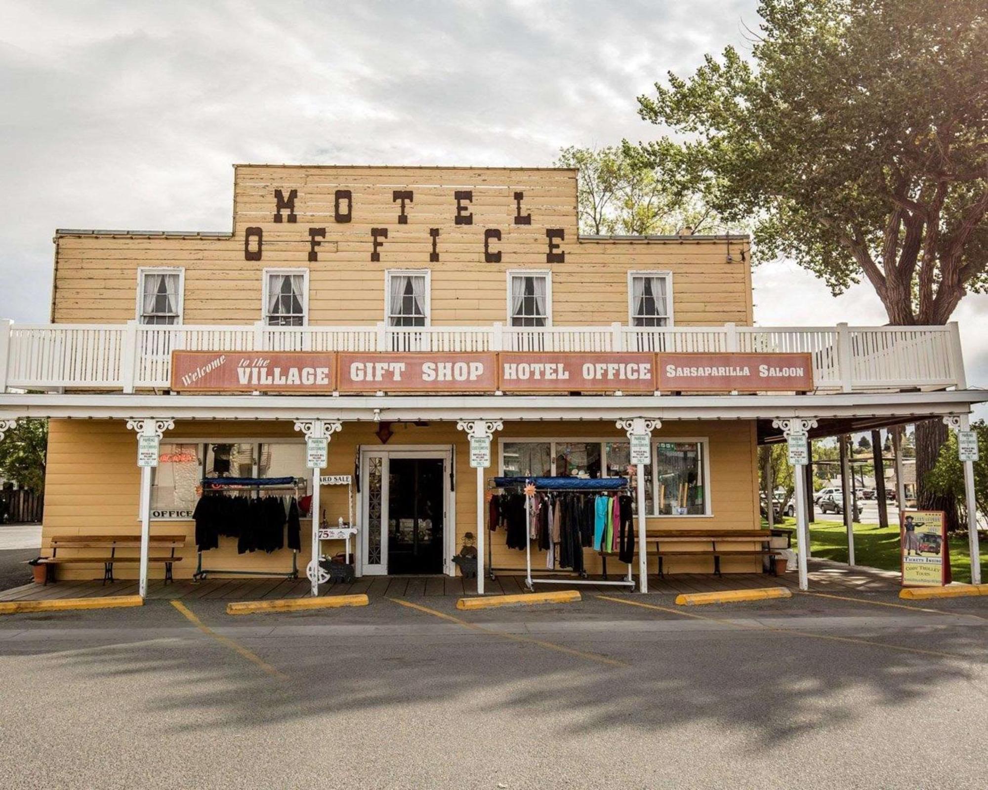 Comfort Inn at Buffalo Bill Village Resort Cody Esterno foto